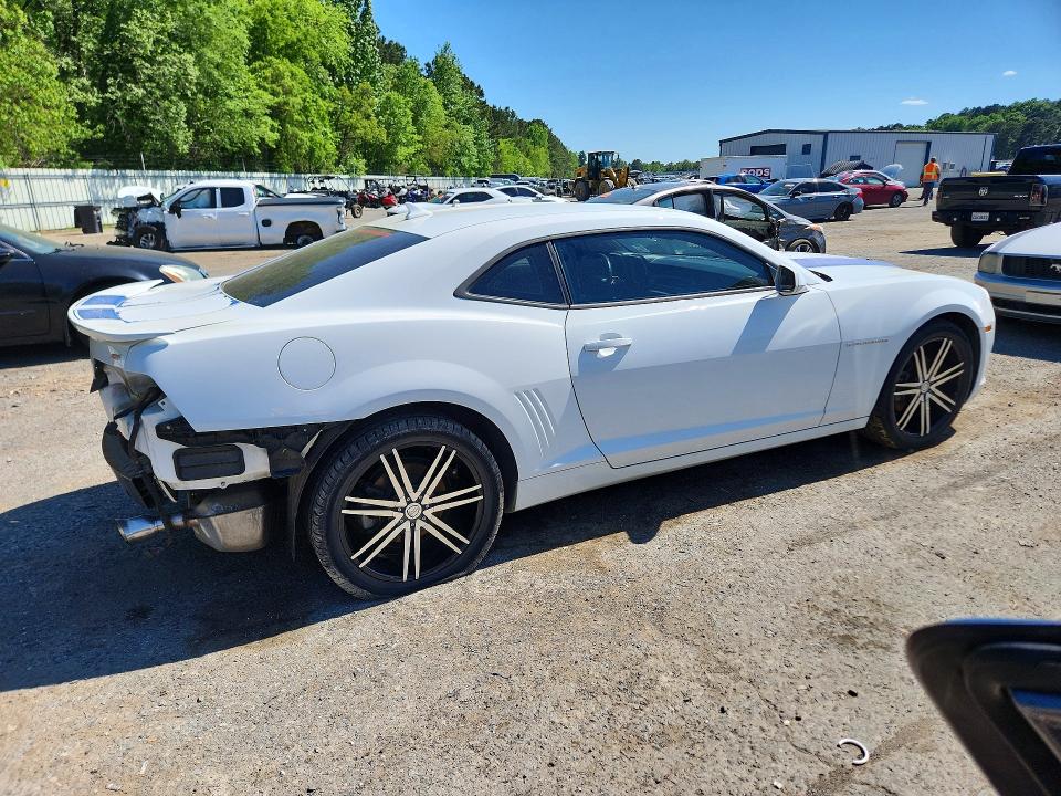 2015 Chevrolet Camaro VIN 2G1FD1E38F9301422 COPART salvage auction — REAR END, La - Cert Of Title-Salvage, sold $2,750 on 2026-07-09 (photo 3)
