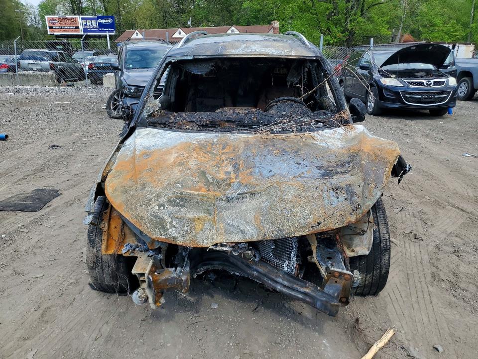 2016 Volkswagen Tiguan VIN WVGBV7AX9GW016313 COPART salvage auction — BURN, Md - Cert Of Salvage > 75% Damage, sold $100 on 2026-08-05 (photo 5)