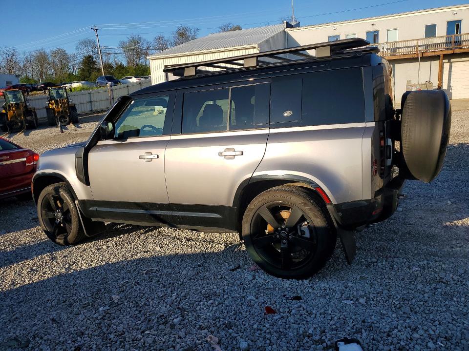 2024 Land rover Defender VIN SALE27EU5R2310904 COPART salvage auction — REAR END, KY, sold $7,100 on 2026-07-24 (photo 2)