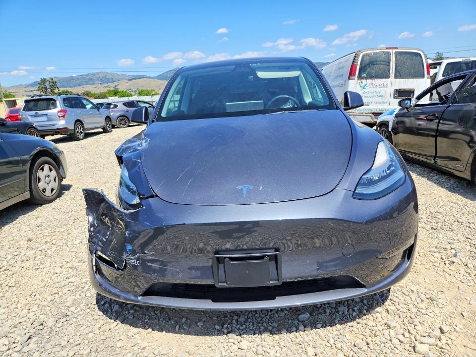 2022 Tesla Model y VIN 7SAYGDEE8NF384583 COPART salvage auction — FRAME DAMAGE, Ca - Salvage Certificate, sold $8,600 on 2026-07-16 (photo 5)