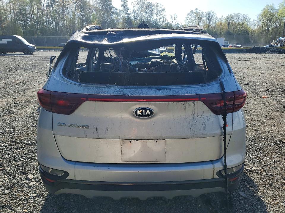 2020 Kia Sportage VIN KNDP63AC6L7657503 COPART salvage auction — Burn Interior, MD - CERT OF SALVAGE > 75% DAMAGE, sold $1,550 on 2026-07-24 (photo 6)