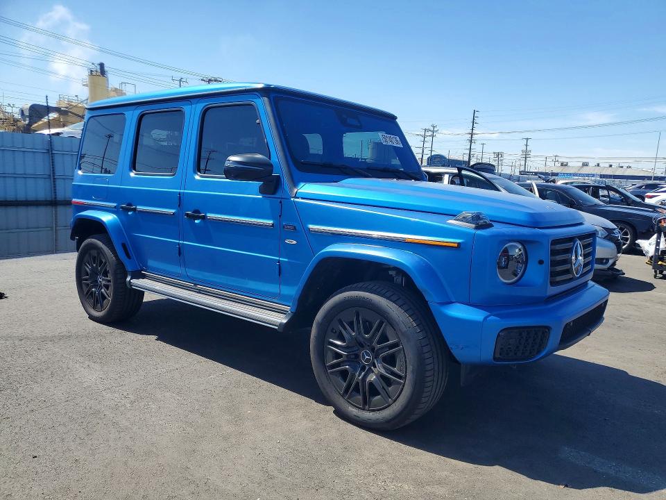 2025 Mercedes-benz G-class VIN W1NWM0AB6SX030346 COPART salvage auction — REAR END, CA - SALVAGE CERTIFICATE, sold $107,400 on 2026-07-09 (photo 4)