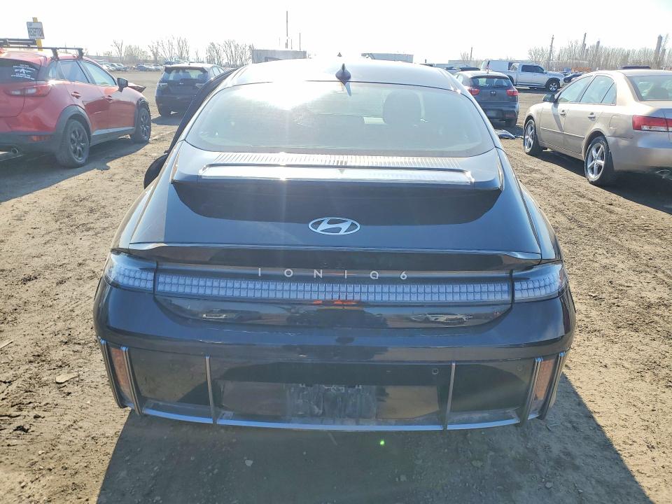 2025 Hyundai Ioniq 6 VIN KMHM34AC1SA096089 COPART salvage auction — SIDE, Qc - Gravement Accidente, sold $4,200 on 2026-07-21 (photo 6)