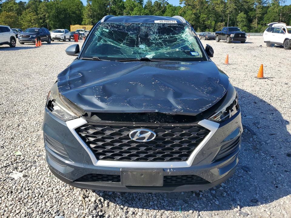 2020 Hyundai Tucson VIN KM8J33A4XLU205901 COPART salvage auction — ROLLOVER, Tx - Salvage Vehicle Title, sold $2,500 on 2026-07-17 (photo 5)