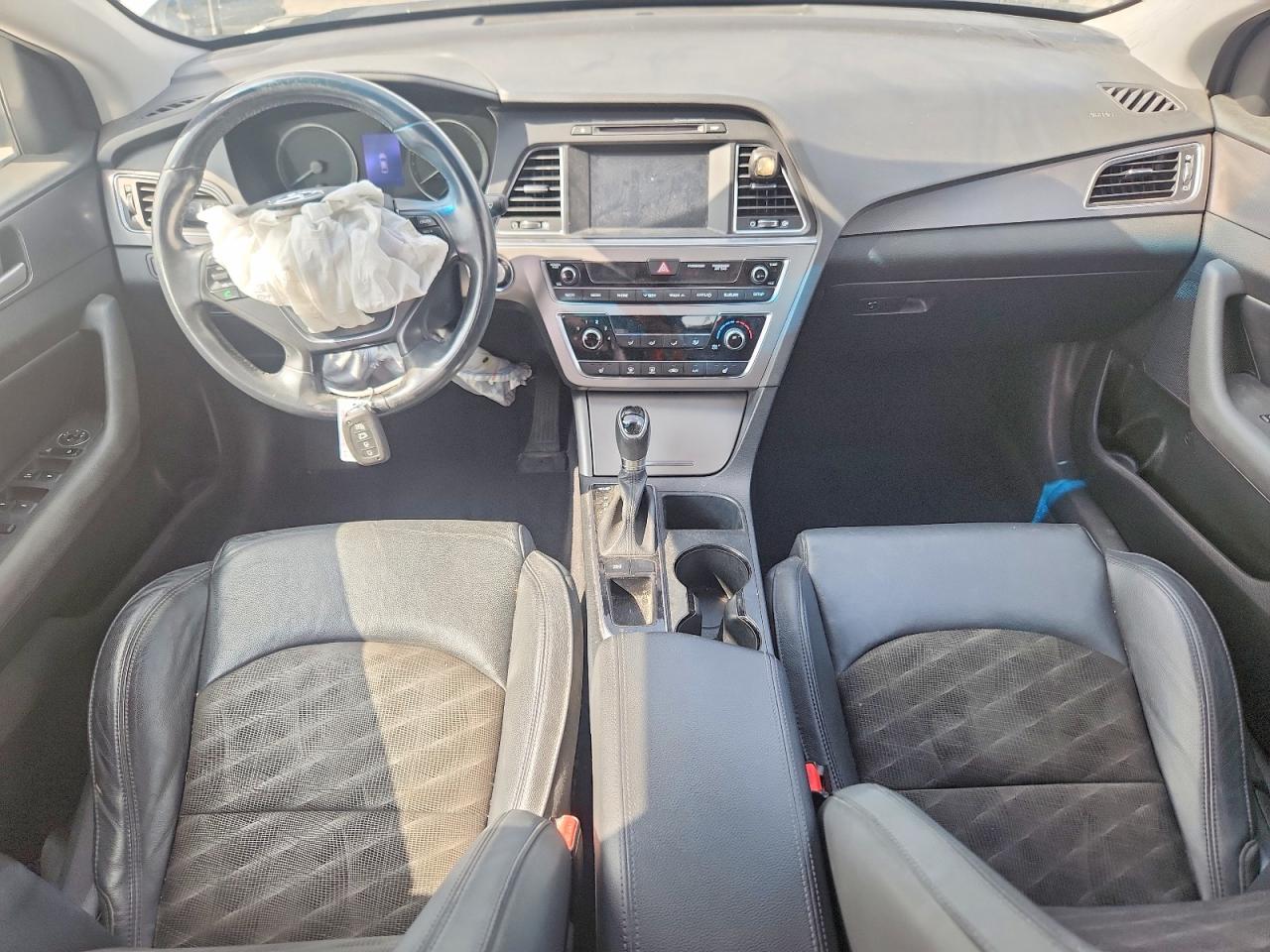 2017 Hyundai Sonata VIN 5NPE34AF7HH594415 COPART salvage auction — Front End, TX - CERTIFICATE OF TITLE, sold $925 on 2026-07-09 (photo 8)