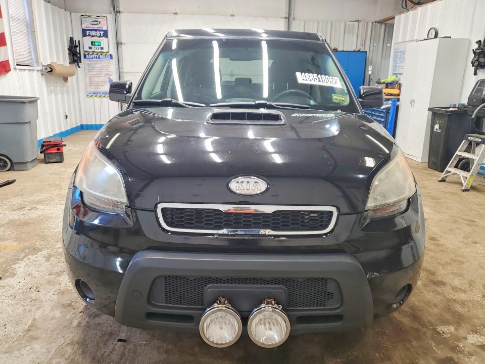 2011 Kia Soul VIN KNDJT2A20B7733005 COPART salvage auction — MINOR DENT/SCRATCHES, Wv - Certificate Of Title, sold $625 on 2026-07-02 (photo 5)
