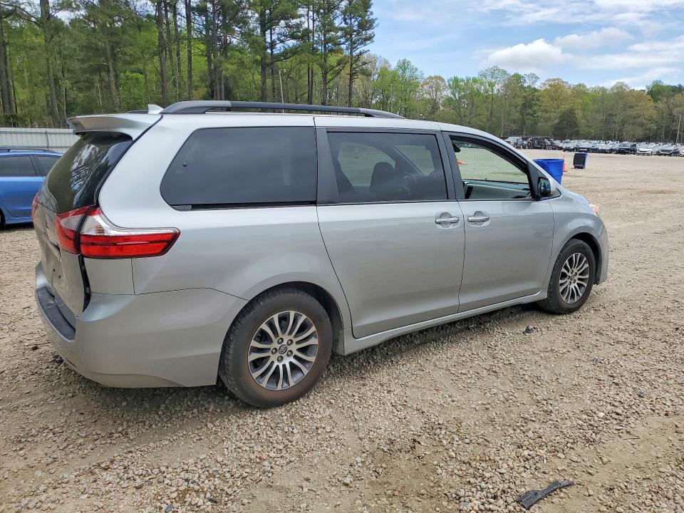 2019 Toyota Sienna VIN 5TDYZ3DC3KS001982 COPART salvage auction — REAR END, NC - SALVAGE CERTIFICATE OF TITLE, sold $9,500 on 2026-07-31 (photo 3)