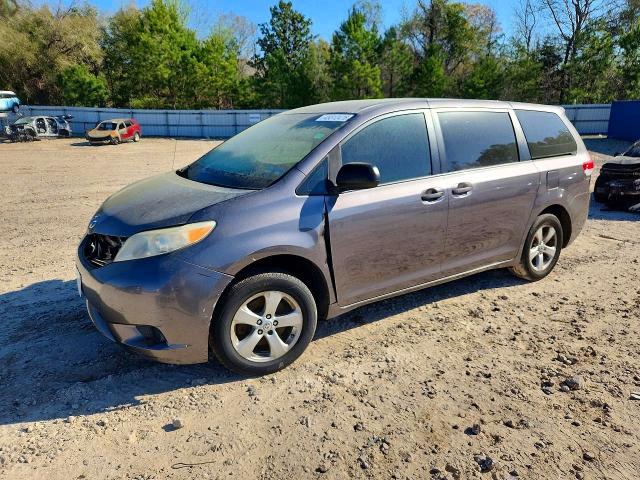 2011 Toyota Sienna VIN 5TDKA3DCXBS001202 COPART salvage auction — FRONT END, FL - CERTIFICATE OF TITLE, sold $775 on 2026-07-31 (photo 1)