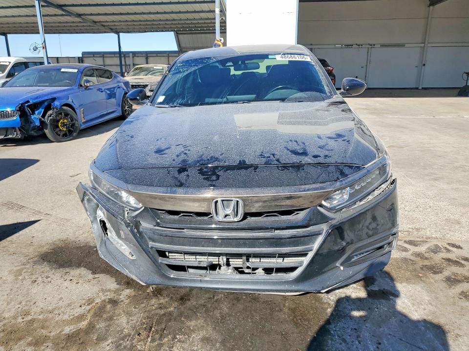 2019 Honda Accord VIN 1HGCV1F34KA070671 COPART salvage auction — FRONT END, Tx - Salvage Vehicle Title, sold $7,600 on 2026-07-31 (photo 5)