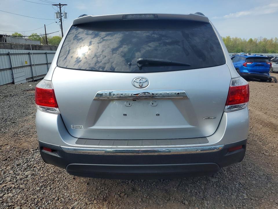 2013 Toyota Highlander VIN 5TDBK3EH5DS215458 COPART salvage auction — SIDE, Nj - Cert Of Title-Salvage, sold $800 on 2026-07-10 (photo 6)