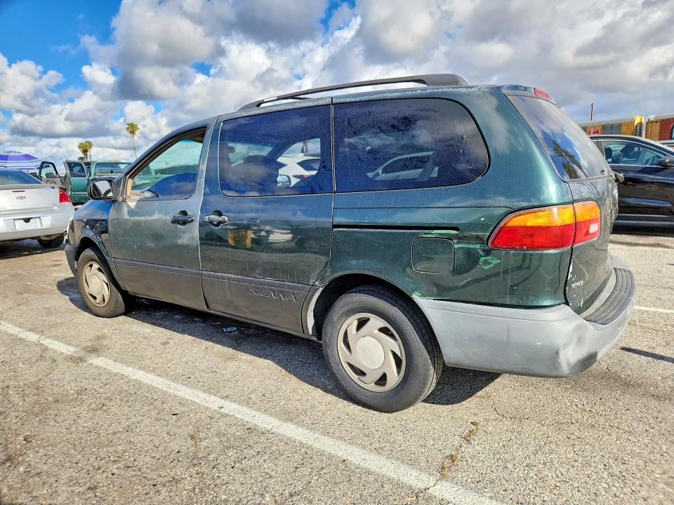 2000 Toyota Sienna VIN 4T3ZF13C6YU263103 COPART salvage auction — FRONT END, Ca - Salvage Certificate, sold $300 on 2026-07-02 (photo 2)