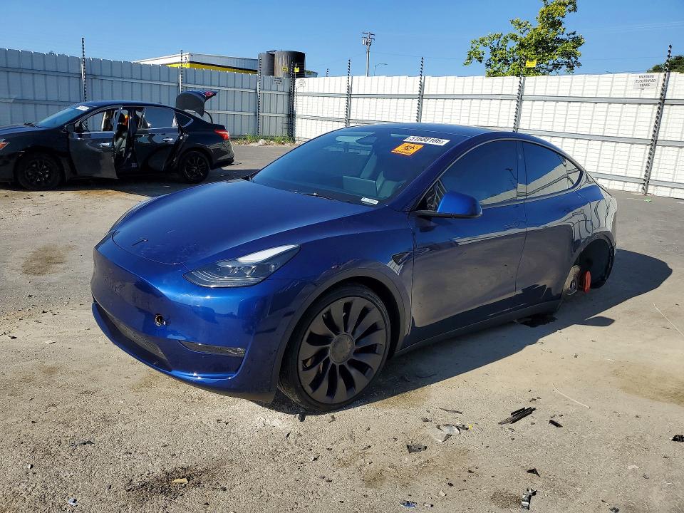 2024 Tesla Model y VIN 7SAYGDEF9RF154551 COPART salvage auction — UNDERCARRIAGE, CA, sold $12,500 on 2026-07-21 (photo 1)