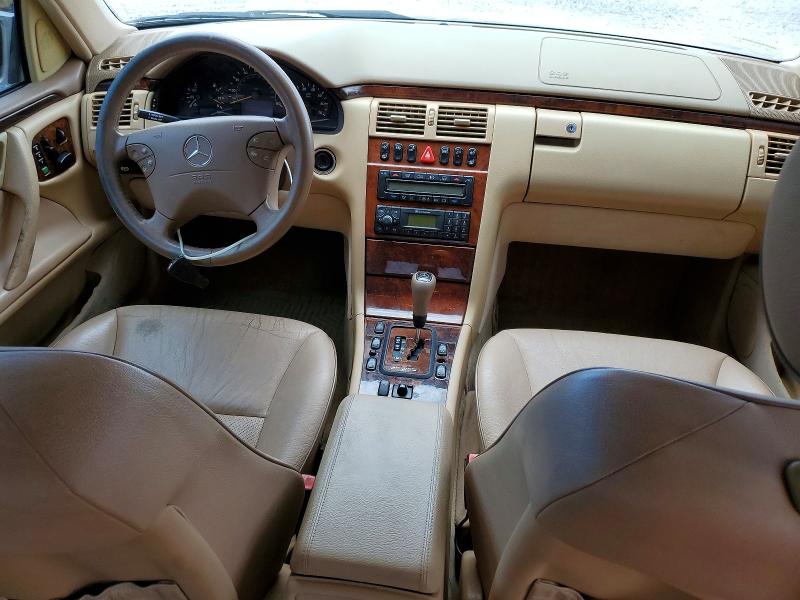 2000 Mercedes-benz E-klasse VIN WDBJF65J4YB083647 COPART salvage auction — REAR END, Fl - Cert Of Title Slvg Rebuildable, sold $425 on 2026-07-17 (photo 8)