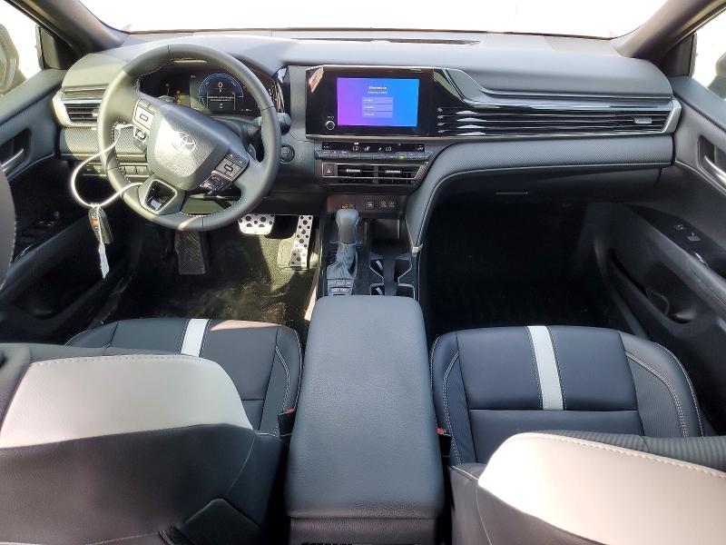2025 Toyota VIN 4T1DAACK8SU206742 COPART salvage auction — SIDE, TX - SALVAGE VEHICLE TITLE, sold $9,200 on 2026-07-02 (photo 8)