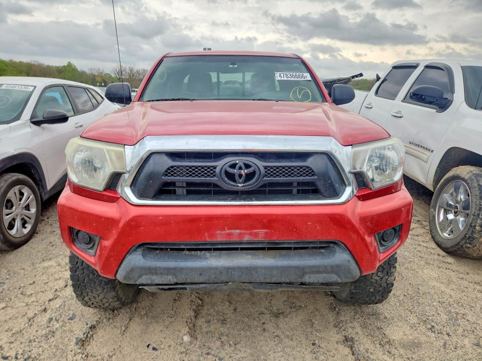 2014 Toyota Tacoma VIN 5TFUX4EN9EX026555 COPART salvage auction — UNDERCARRIAGE, AR - CERT OF TITLE-SALVAGE, sold $7,500 on 2026-07-13 (photo 5)