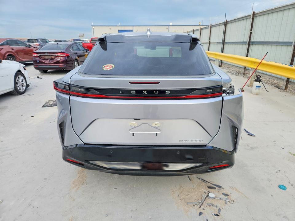 2025 Lexus VIN JTJABABB2SA012292 COPART salvage auction — FRONT END, Tx - Salvage Vehicle Title, sold $18,300 on 2026-07-24 (photo 6)