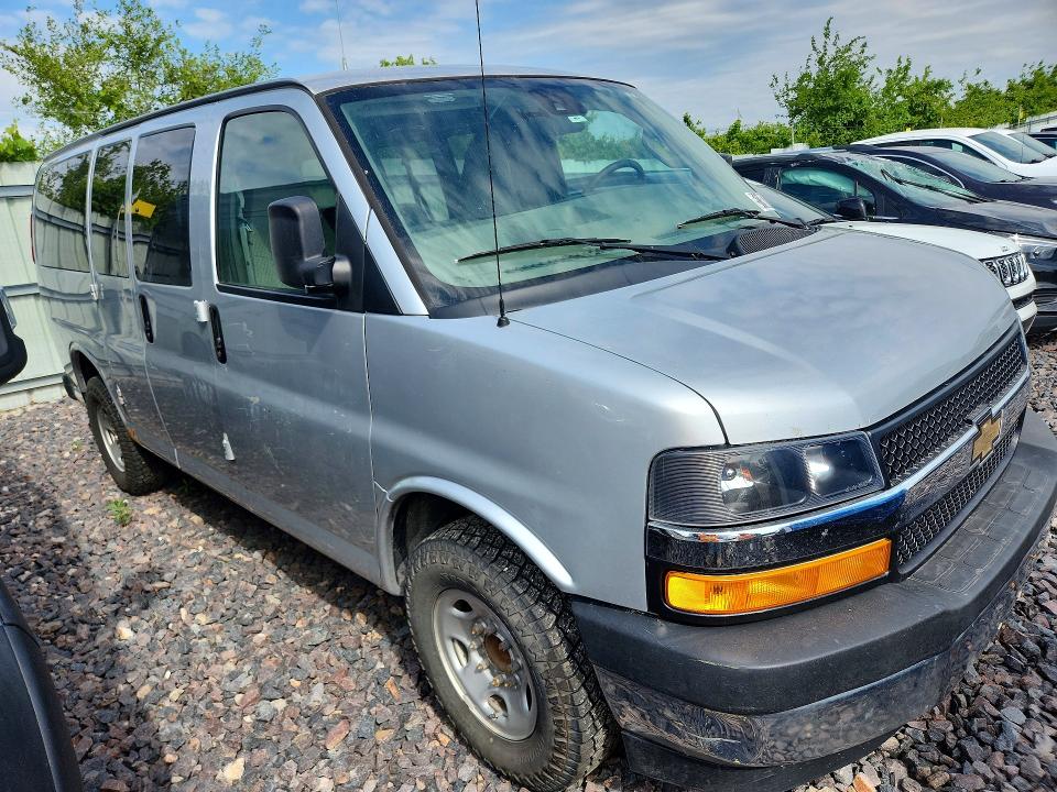 2019 Chevrolet Express 2500 VIN 1GAWGFFP3K1223524 COPART salvage auction — MECHANICAL, Ks - Certificate Of Title, sold $225 on 2026-07-09 (photo 4)