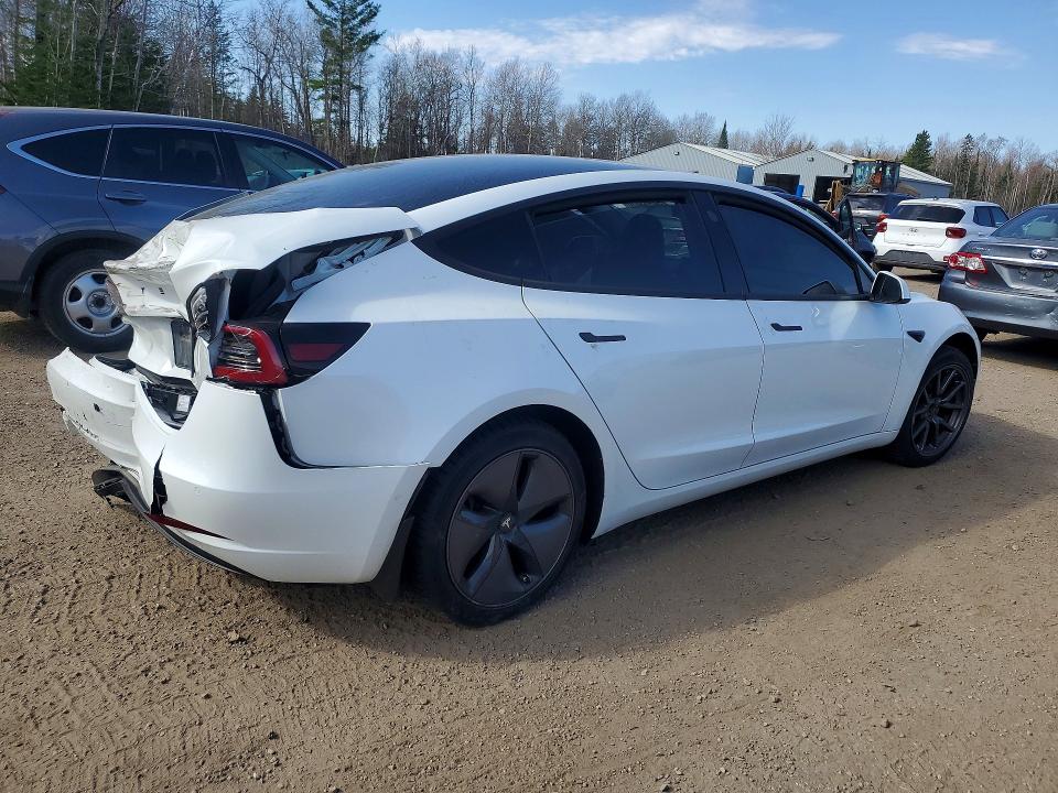 2020 Tesla Model 3 VIN 5YJ3E1EA3LF786338 COPART salvage auction — REAR END, On - Permit Salvage, sold $4,100 on 2026-07-07 (photo 3)