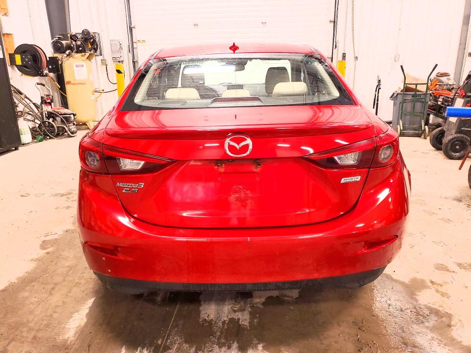 2014 Mazda 3 VIN JM1BM1W36E1210544 COPART salvage auction — SIDE, Salvage Title, sold $925 on 2026-07-14 (photo 6)