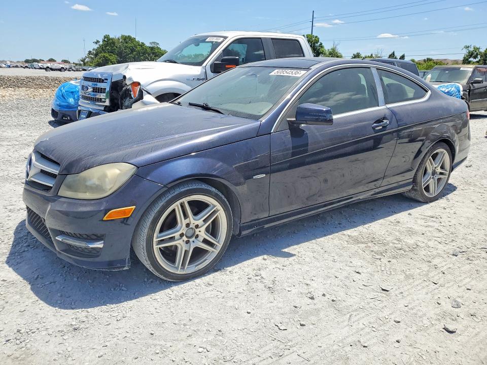 2012 Mercedes-benz C-klasse VIN WDDGJ4HB3CF746345 COPART salvage auction — MINOR DENT/SCRATCHES, FL - CERTIFICATE OF TITLE, sold $3,000 on 2026-07-24 (photo 1)