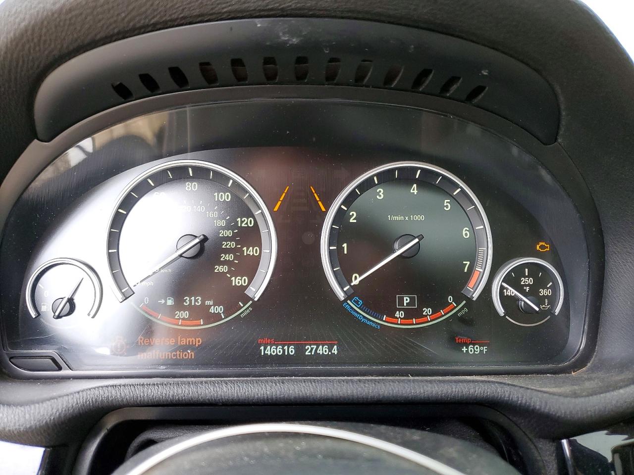 2015 BMW X3 VIN 5UXWX7C55F0K32624 COPART salvage auction — Minor Dent/Scratches, MI - CERTIFICATE OF TITLE, sold $1,800 on 2026-04-28 (photo 9)