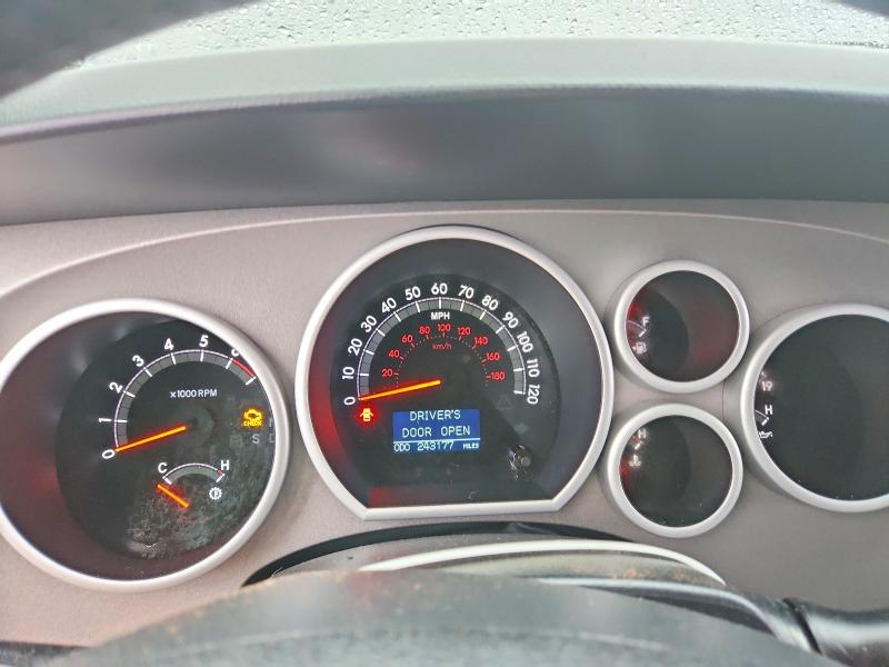 2013 Toyota VIN 5TFBY5F10DX299937 COPART salvage auction — MINOR DENT/SCRATCHES, NY, sold $3,550 on 2026-07-30 (photo 9)