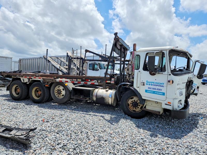 2016 Autocar llc Xpeditor VIN 5VCACLVF6GH220204 — COPART salvage auction photo