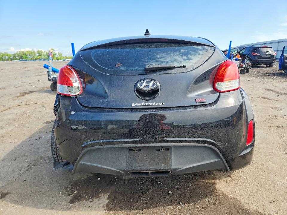 2015 Hyundai Veloster VIN KMHTC6AD2FU218706 COPART salvage auction — REAR END, Va - Cert Of Title - Salvage, sold $1,250 on 2026-07-15 (photo 6)