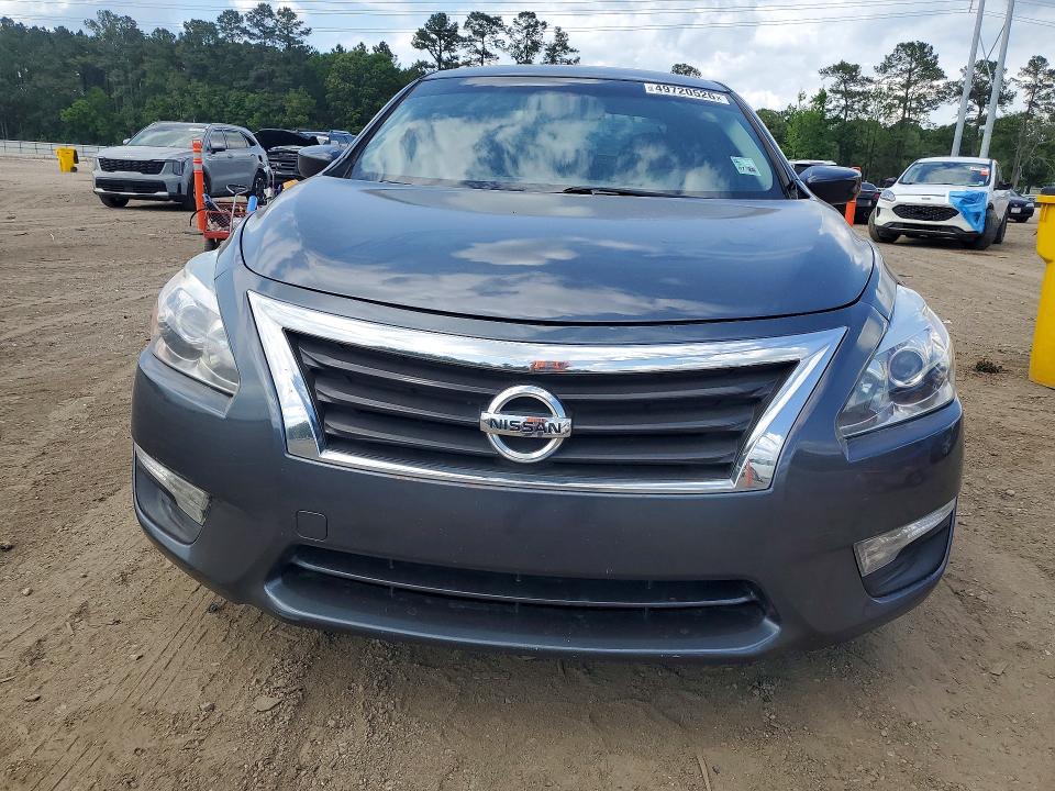 2013 Nissan Altima VIN 1N4AL3AP5DN548728 COPART salvage auction — REAR END, ID - SALVAGE CERTIFICATE OF TITLE, sold $450 on 2026-07-02 (photo 5)