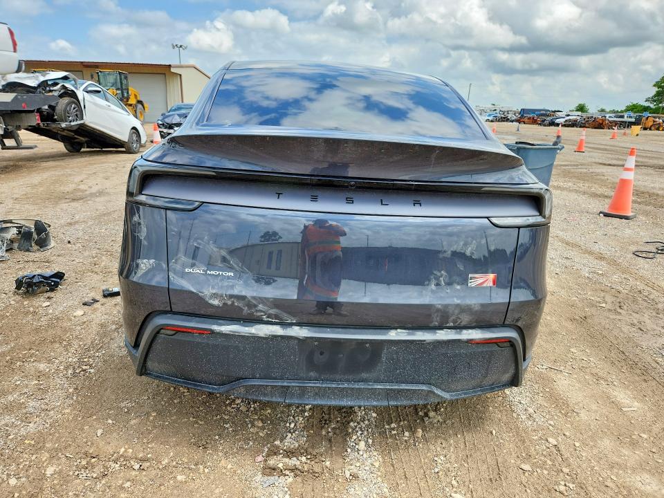2026 Tesla Model y VIN 7SAYGDEE4TA383716 COPART salvage auction — FRONT END, Tx - Salvage Vehicle Title, sold $7,800 on 2026-07-22 (photo 6)