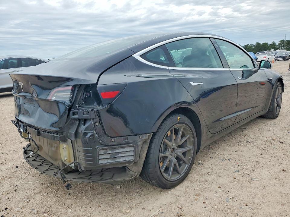 2019 Tesla Model 3 VIN 5YJ3E1EA9KF397718 COPART salvage auction — REAR END, Tx - Salvage Vehicle Title, sold $4,450 on 2026-07-14 (photo 3)