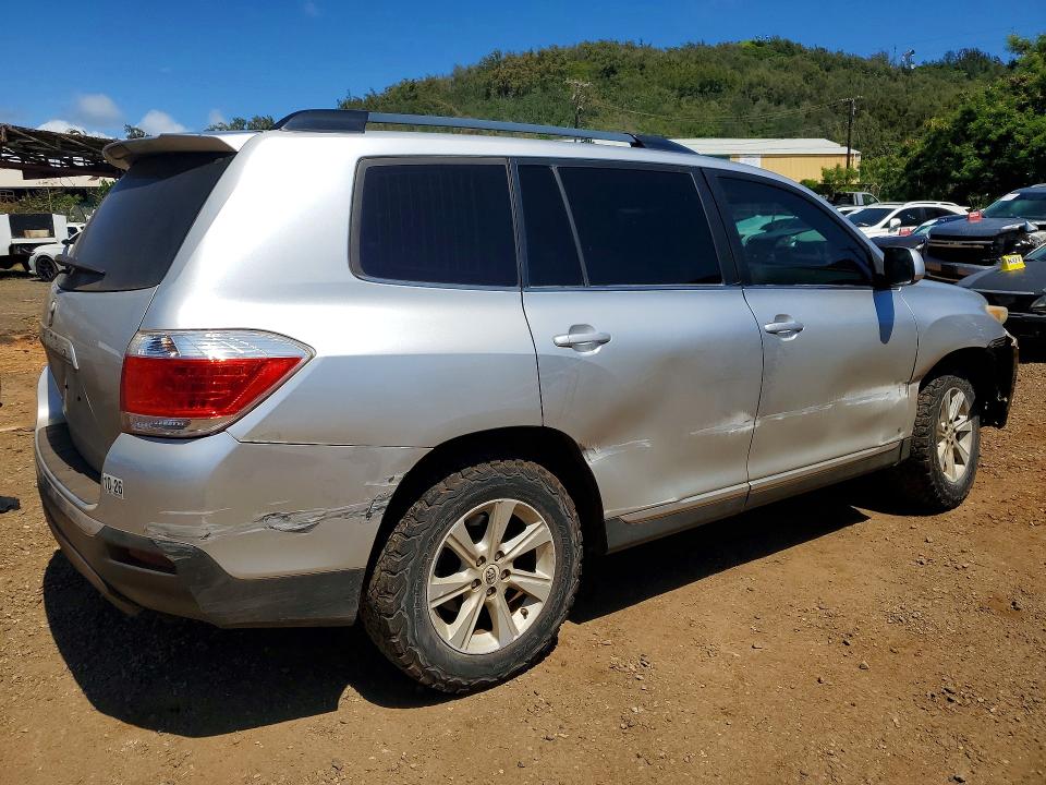 2013 Toyota Highlander VIN 5TDZK3EH1DS107773 COPART salvage auction — FRONT END, HI - CERTIFICATE OF SALVAGE, sold $450 on 2026-07-27 (photo 3)