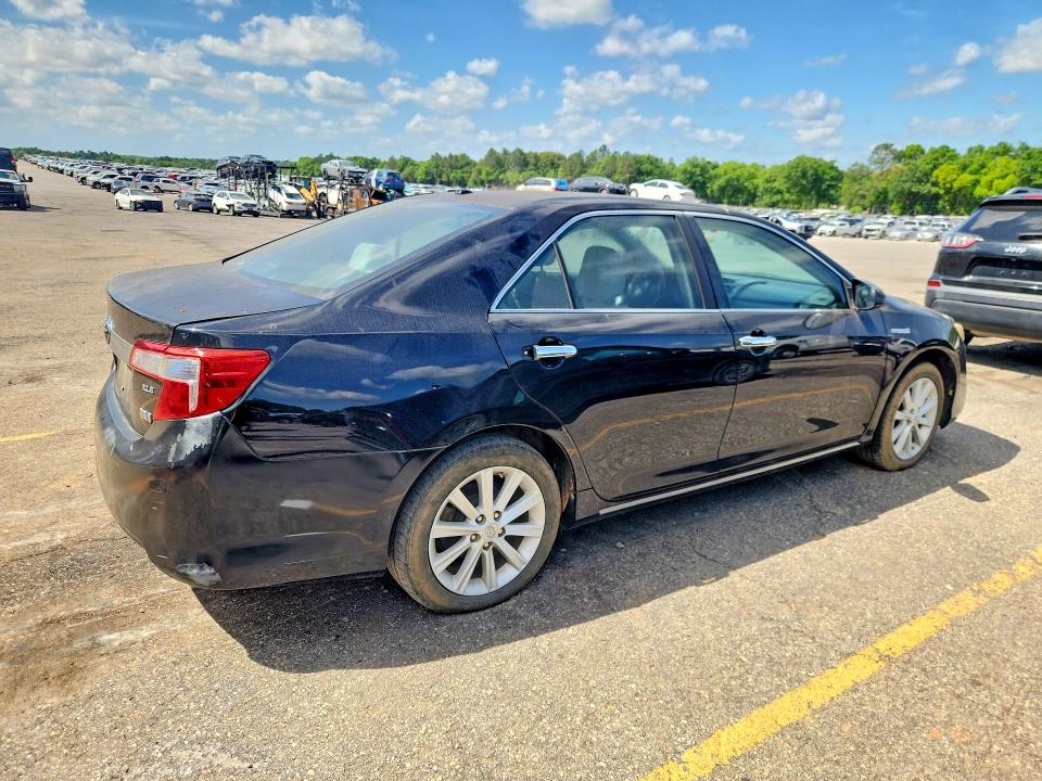 2012 Toyota Camry solara VIN 4T1BD1FK9CU027086 COPART salvage auction — MECHANICAL, Al - Certificate Of Title, sold $1,900 on 2026-07-08 (photo 3)