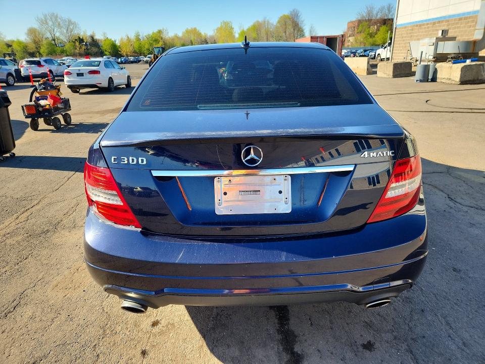 2014 Mercedes-benz C-klasse VIN WDDGF8AB1EA907682 COPART salvage auction — REAR END, Ct - Cert Of Title-Salvage, sold $1,700 on 2026-07-10 (photo 6)