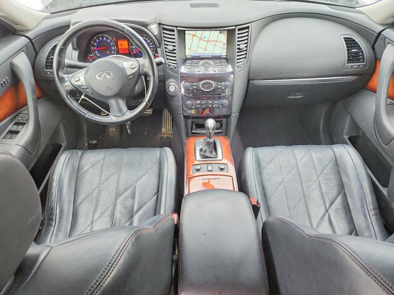 2011 Infiniti Fx50 VIN JN8BS1MW3BM760169 COPART salvage auction — SIDE, AB - BOS - SALVAGE, sold $4,000 on 2026-07-02 (photo 8)