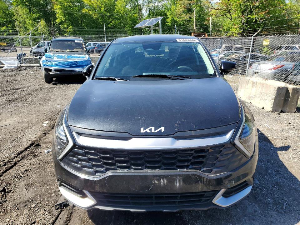 2024 Kia Sportage VIN KNDPU3DF2R7269477 COPART salvage auction — SIDE, Fl - Cert Of Title Slvg Rebuildable, sold $12,200 on 2026-07-09 (photo 5)