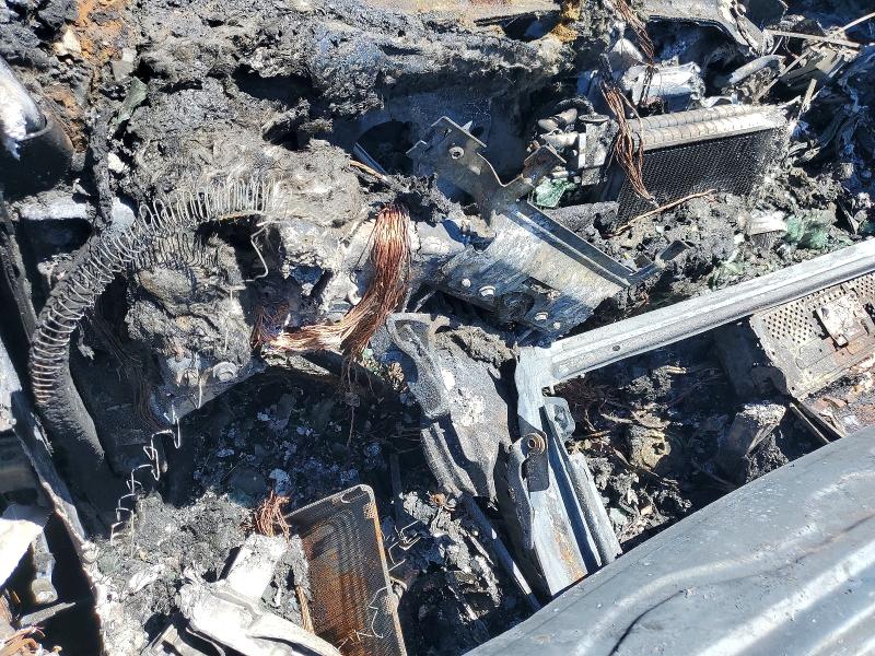 2020 Land rover RANGE ROVER VIN SALGS2SE5LA569706 COPART salvage auction — INTERIOR BURN, Ca - Non-Repairable Vehicle Cert, sold $525 on 2026-07-20 (photo 9)