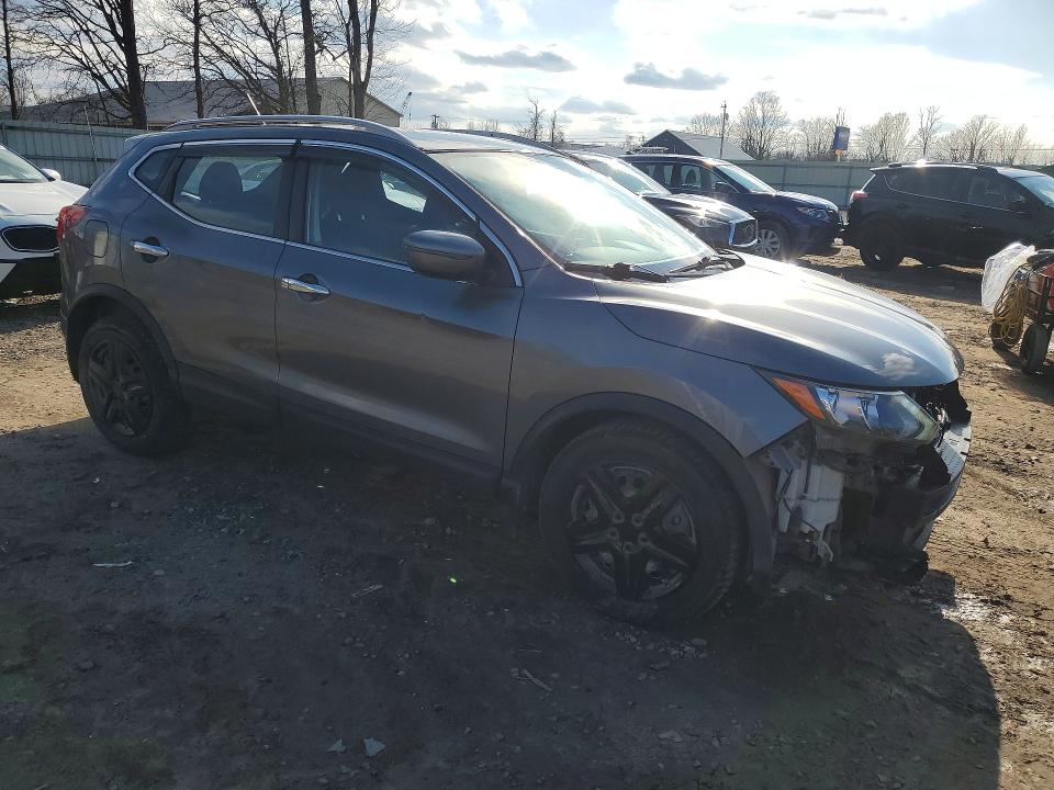 2017 Nissan Rogue VIN JN1BJ1CR9HW142039 COPART salvage auction — FRONT END, NY - MV-907A SALVAGE CERTIFICATE, sold $2,100 on 2026-07-27 (photo 4)