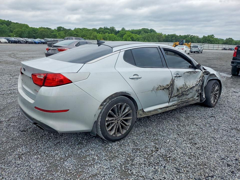 2015 Kia VIN 5XXGN4A79FG506341 COPART salvage auction — SIDE, Nc - Salvage Certificate Of Title, sold $175 on 2026-07-29 (photo 3)