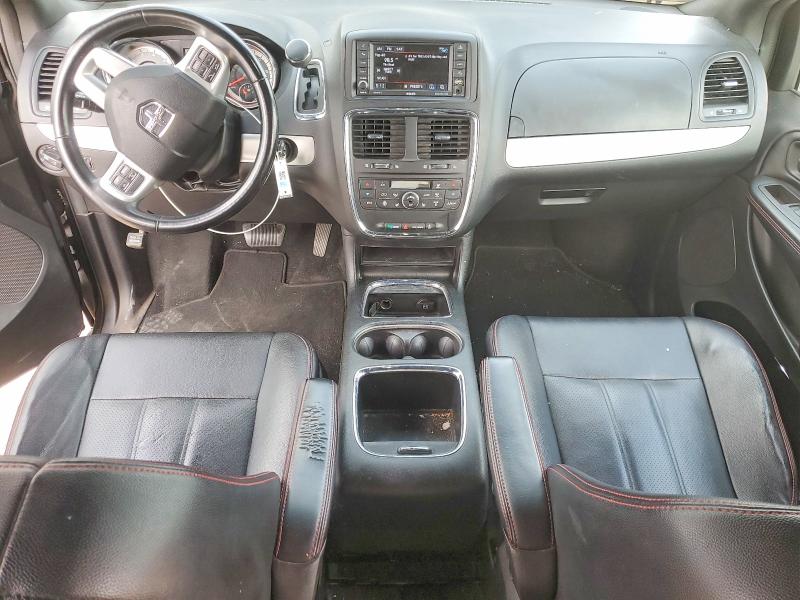 2019 Dodge Grand caravan VIN 2C4RDGEGXKR632202 COPART salvage auction — MINOR DENT/SCRATCHES, FL - CERTIFICATE OF TITLE, sold $1,150 on 2026-07-02 (photo 8)