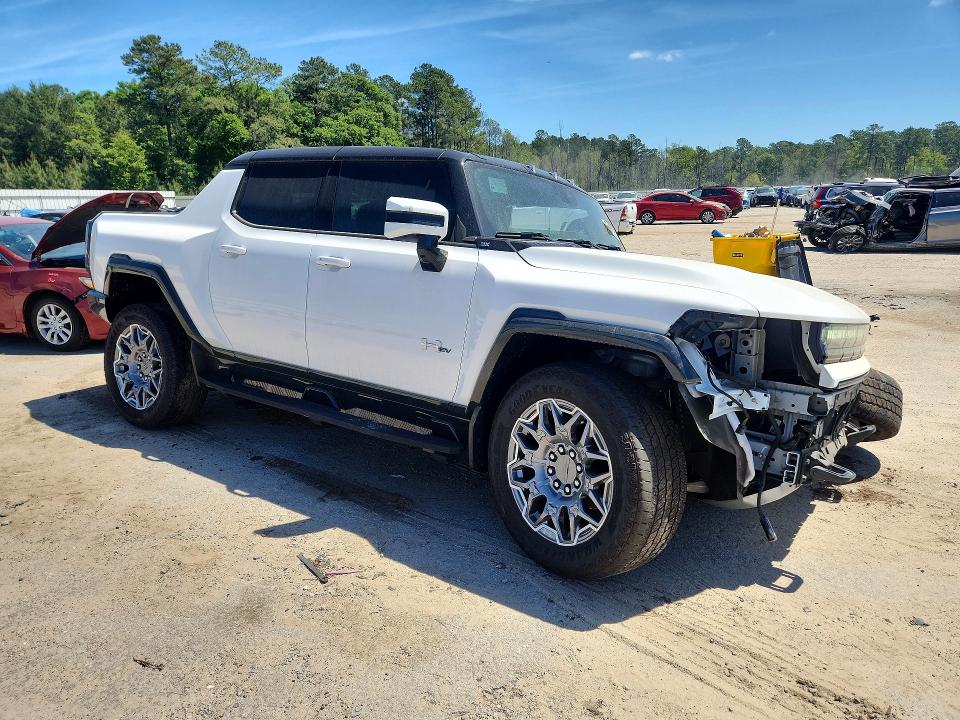2025 Gmc VIN 1GT10DDB0SU102031 COPART salvage auction — FRONT END, Sc - Cert Of Title-Salvage, sold $35,500 on 2026-08-17 (photo 4)