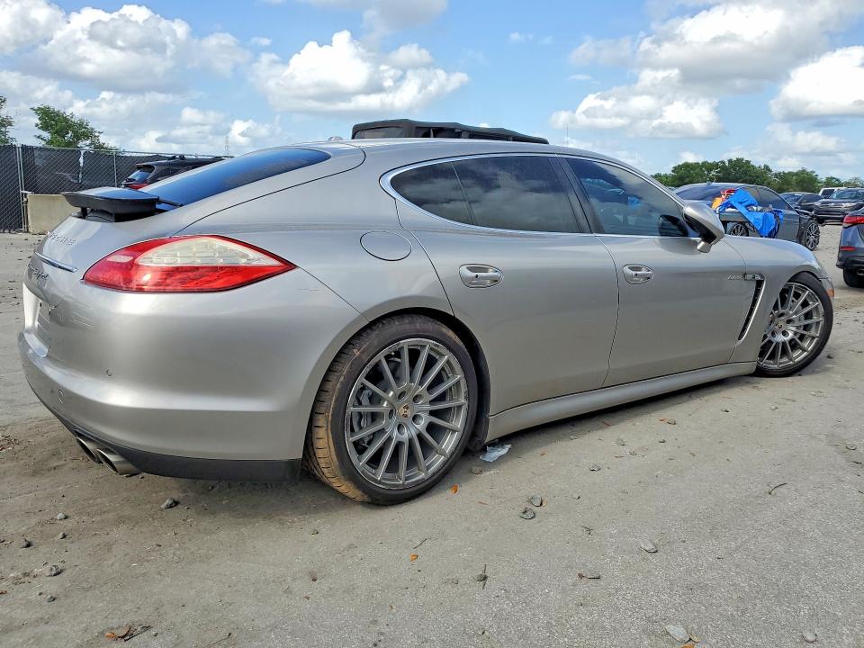2012 Porsche Panamera VIN WP0AD2A78CL045531 COPART salvage auction — MINOR DENT/SCRATCHES, Fl - Certificate Of Title, sold $2,050 on 2026-07-16 (photo 3)