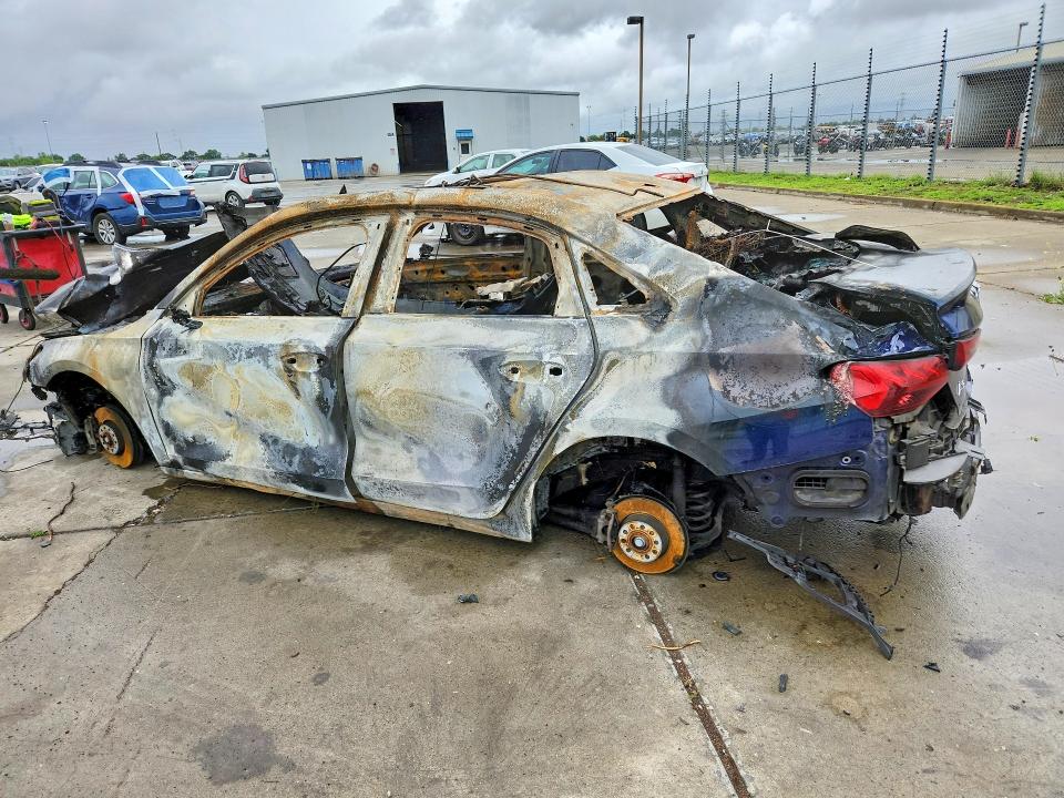 2022 Audi A3 VIN WAUHUDGY2NA017116 COPART salvage auction — BURN, CA - NON-REPAIRABLE VEHICLE CERT, sold $10 on 2026-07-27 (photo 2)