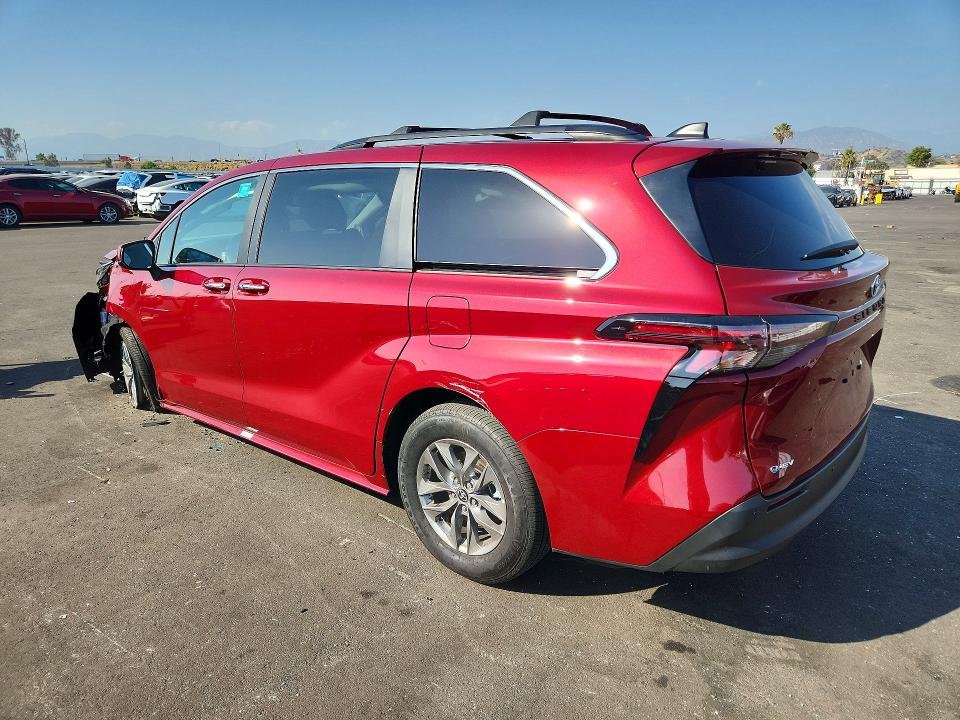 2026 Toyota VIN 5TDYRKEC1TS304060 COPART salvage auction — FRONT END, Salvage Title, sold $15,200 on 2026-07-13 (photo 2)