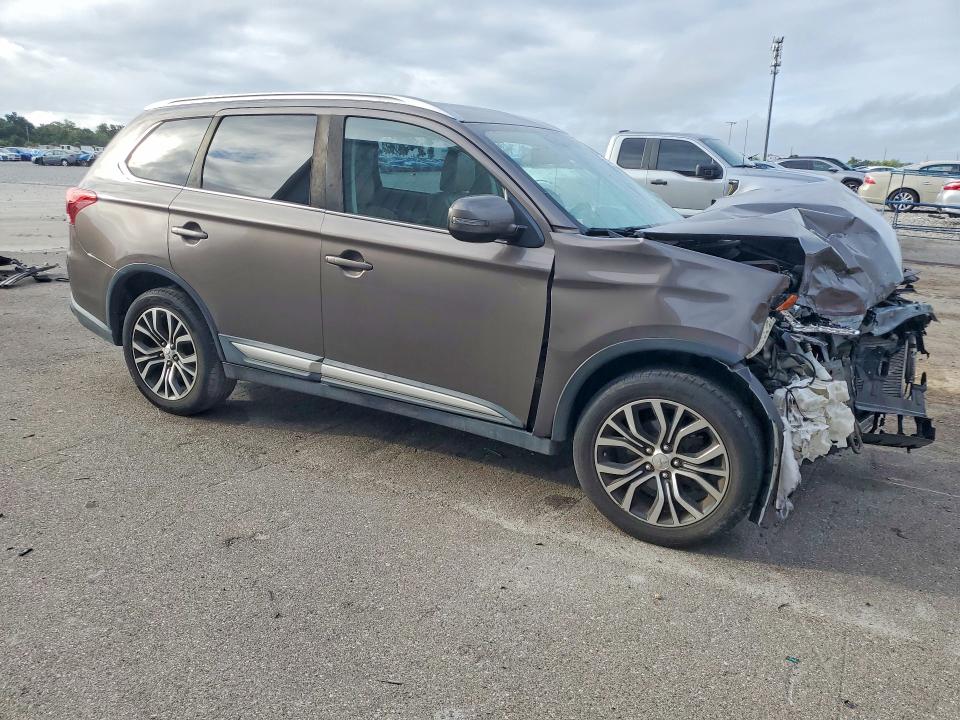 2017 Mitsubishi Outlander VIN JA4AD3A30HZ066827 COPART salvage auction — FRONT END, FL, sold $850 on 2026-08-24 (photo 4)