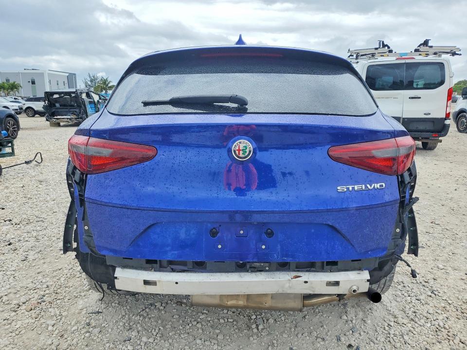 2023 Alfa romeo Stelvio VIN ZASPAJAN4P7D50509 COPART salvage auction — FRONT END, Fl - Cert Of Title Slvg Rebuildable, sold $6,600 on 2026-07-21 (photo 6)