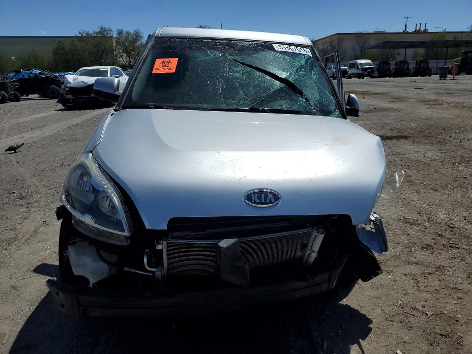 2012 Kia Soul VIN KNDJT2A62C7372039 COPART salvage auction — FRONT END, NV - SALVAGE TITLE, sold $400 on 2026-07-02 (photo 5)