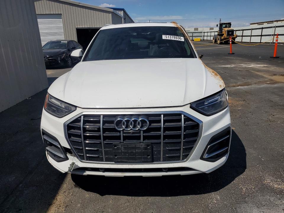 2021 Audi Q5 VIN WA1BAAFY2M2104356 COPART salvage auction — VANDALISM, CA - SALVAGE CERTIFICATE, sold $3,050 on 2026-07-13 (photo 5)