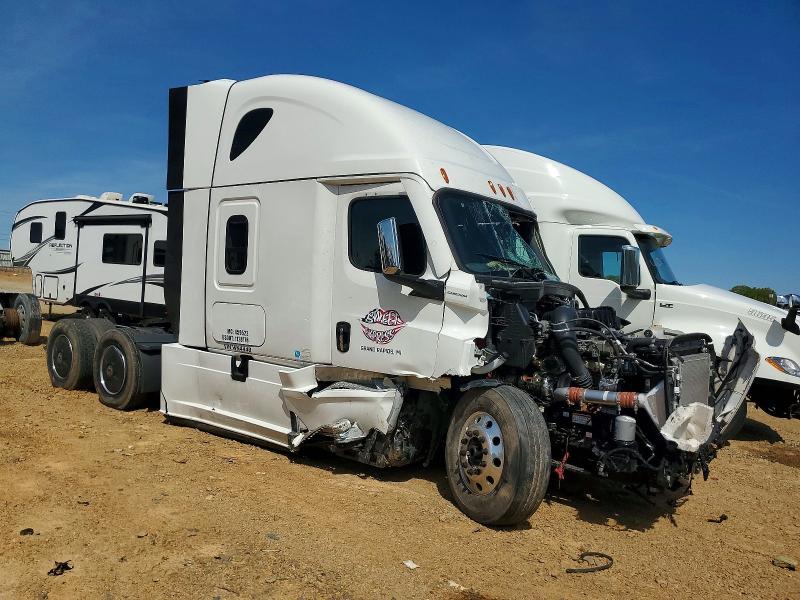 2026 Freightliner Cascadia 126 VIN 3AKJHHDR9TSWN4449 — COPART salvage auction photo