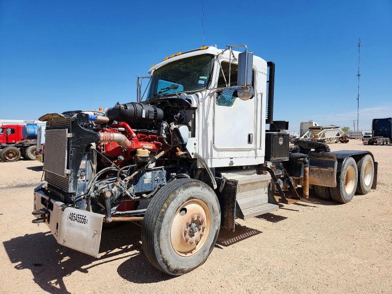 2012 K&w T800 VIN 1XKDD49X7CJ307570 COPART salvage auction — STRIPPED, TX - SALVAGE VEHICLE TITLE, sold $6,800 on 2026-07-08 (photo 2)